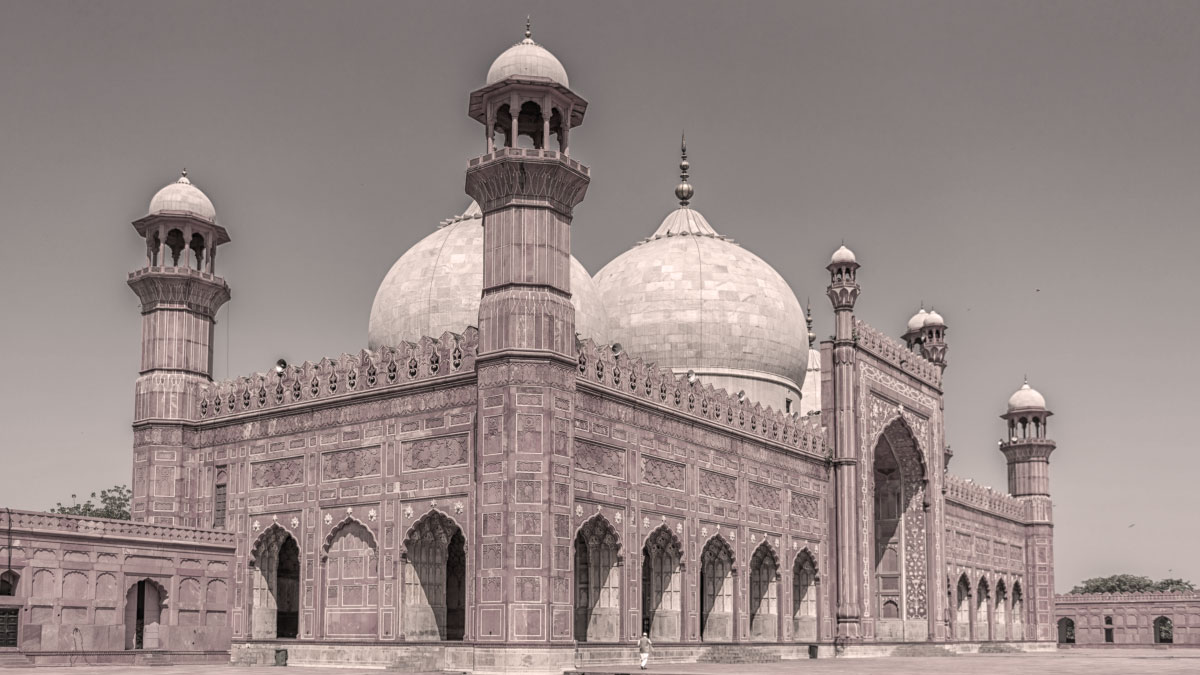 The Badshahi Mosque